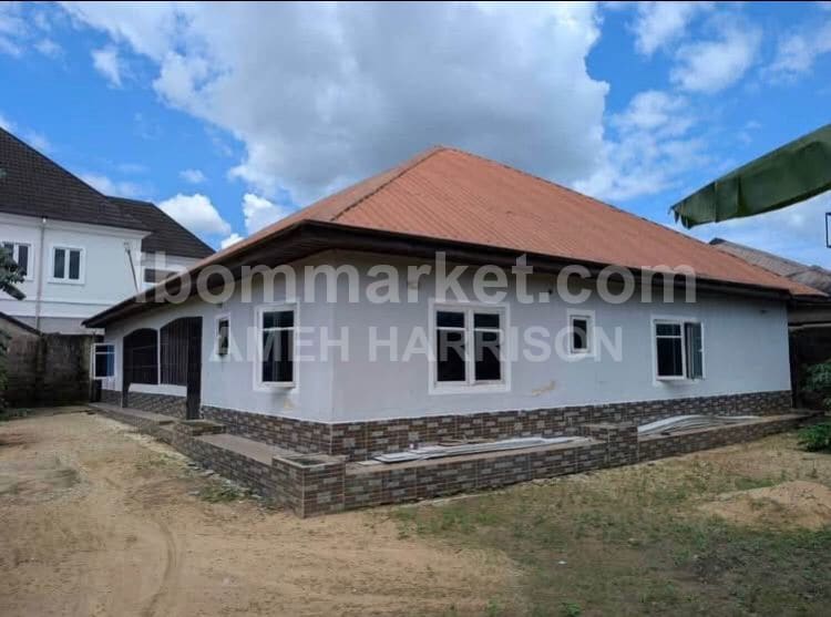 Joint 2BEDROOM FLAT AND 3BEDROOM FLAT for sale