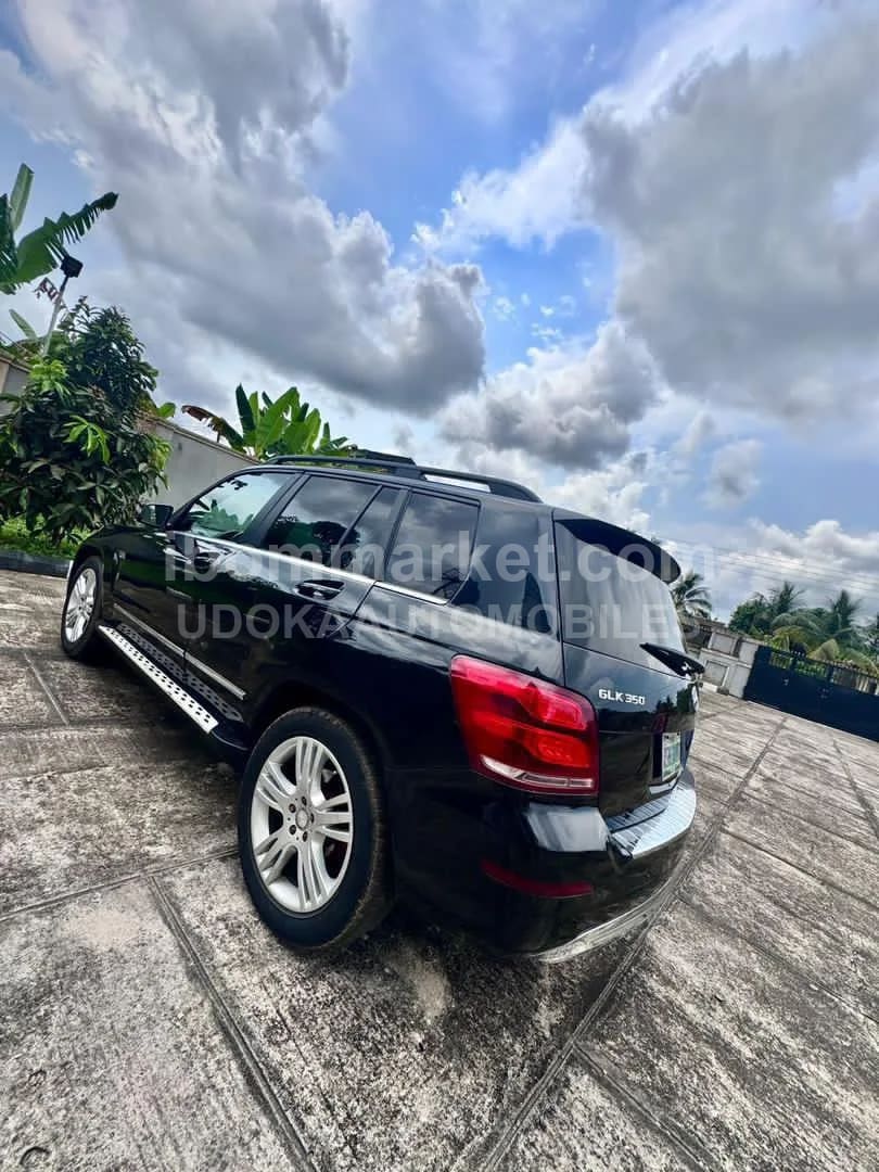 Mercedes GLK350 2014 model available for sale
